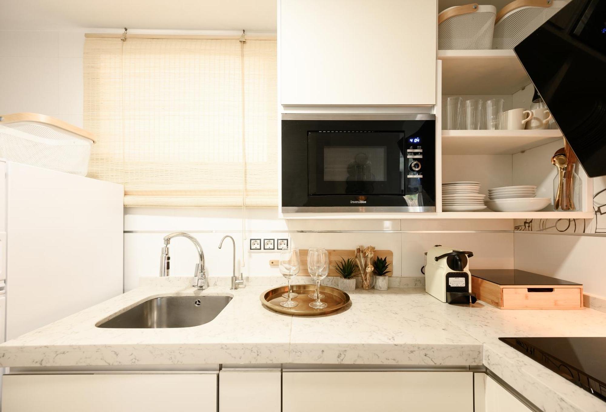 Estudio Con Parking Teatinos Malaga Living Buitenkant foto